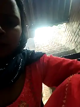 Snapshot of Reeta-rani chatting on October 31, 2:08 am Reeta-rani online show from October 31, 2:08 am