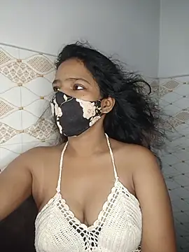 Snapshot of SonY-CaM2 chatting on May 27, 4:36 pm SonY-CaM2 online show from May 27, 4:36 pm