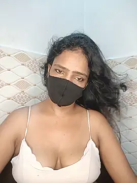 Snapshot of SonY-CaM2 chatting on May 23, 5:12 pm SonY-CaM2 online show from May 23, 5:12 pm