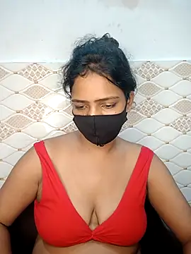 Snapshot of SonY-CaM2 chatting on May 7, 7:39 pm SonY-CaM2 online show from May 7, 7:39 pm