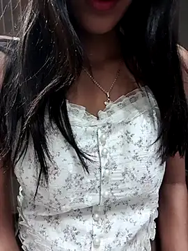 Snapshot of Raj-kumari chatting on November 9, 4:33 pm Raj-kumari online show from November 9, 4:33 pm