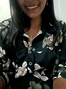 Snapshot of Raj-kumari chatting on November 4, 7:56 am Raj-kumari online show from November 4, 7:56 am