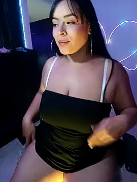 Snapshot of Danniela20 chatting on October 19, 5:16 pm Danniela20 online show from October 19, 5:16 pm