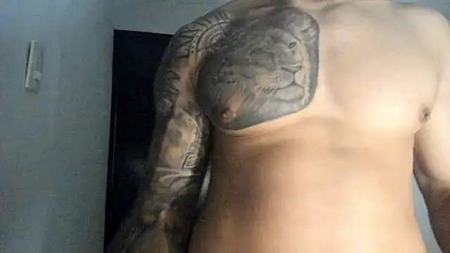 Snapshot of ThiagoLugo chatting on June 9, 5:47 pm ThiagoLugo online show from June 9, 5:47 pm