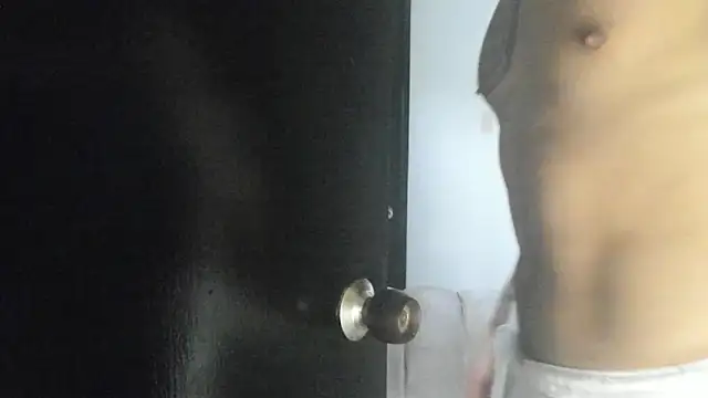 Snapshot of ThiagoLugo chatting on June 17, 4:06 pm ThiagoLugo online show from June 17, 4:06 pm