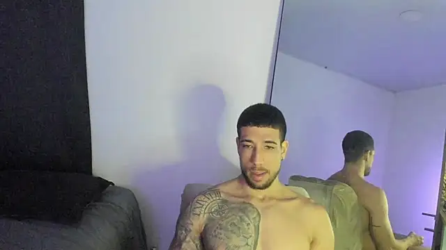 ThiagoLugo online show from December 20, 6:49 am