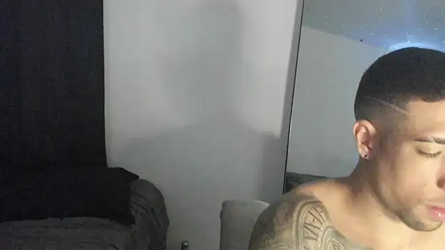 ThiagoLugo online show from February 8, 6:00 am