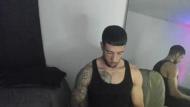 ThiagoLugo online show from March 25, 3:39 am