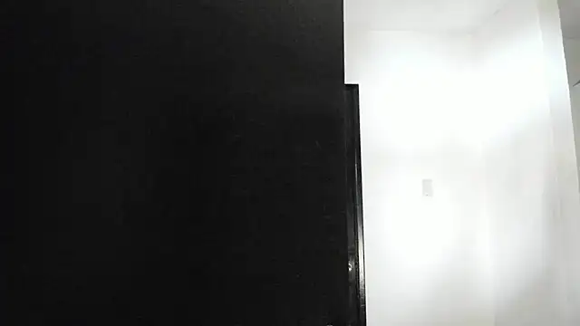 Snapshot of ThiagoLugo chatting on July 11, 8:09 pm ThiagoLugo online show from July 11, 8:09 pm