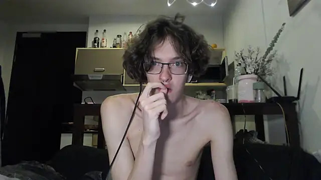 LovesomeCookie online show from September 19, 2:32 pm