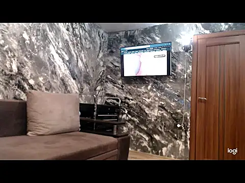 Snapshot of kott-76 chatting on October 30, 7:11 pm kott-76 online show from October 30, 7:11 pm