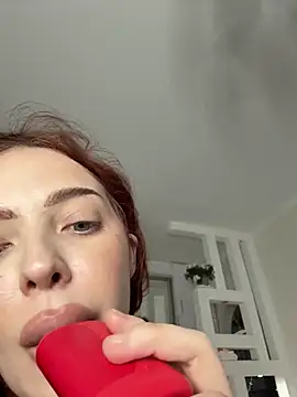 Hannah xBaby online show from October 26, 1:11 pm