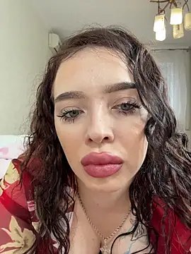 Hannah xBaby online show from December 5, 10:03 am