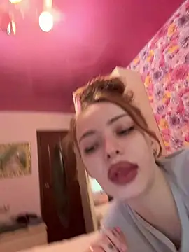 Hannah xBaby online show from May 3, 9:36 am