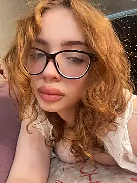 Hannah xBaby online show from April 30, 11:06 am
