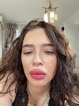 Hannah xBaby online show from December 18, 8:41 am