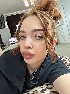 Hannah xBaby online show from March 26, 10:35 am