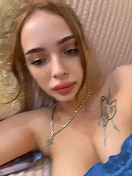 Snapshot of Hannah_xBaby chatting on June 24, 11:31 am Hannah xBaby online show from June 24, 11:31 am