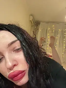 Hannah xBaby online show from November 4, 3:27 pm