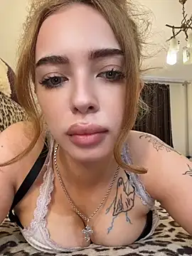 Snapshot of Hannah_xBaby chatting on June 23, 1:09 pm Hannah xBaby online show from June 23, 1:09 pm