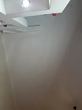 Hannah xBaby online show from November 30, 11:55 am