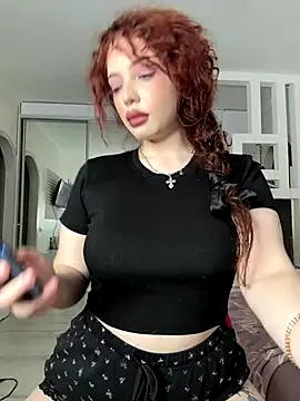 Hannah xBaby online show from October 16, 10:01 am