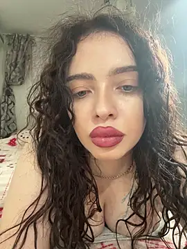 Hannah xBaby online show from December 3, 12:59 pm