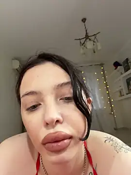 Hannah xBaby online show from November 16, 12:32 pm