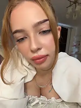 Snapshot of Hannah_xBaby chatting on June 29, 12:38 pm Hannah xBaby online show from June 29, 12:38 pm