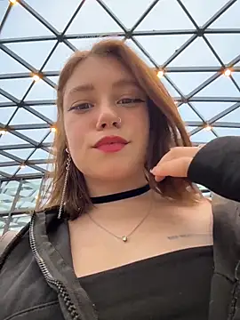 lucy-joy online show from November 22, 10:25 am