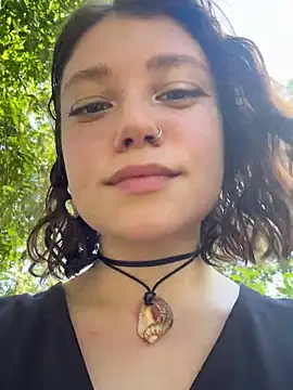 Snapshot of lucy-joy chatting on September 10, 9:30 am lucy-joy online show from September 10, 9:30 am