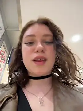 lucy-joy online show from March 27, 9:21 am