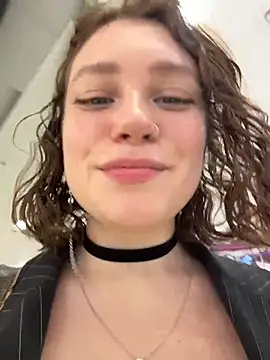 lucy-joy online show from October 26, 12:16 pm