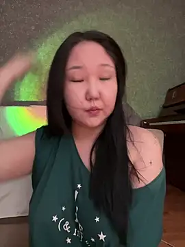 tammy gun online show from April 22, 4:25 pm