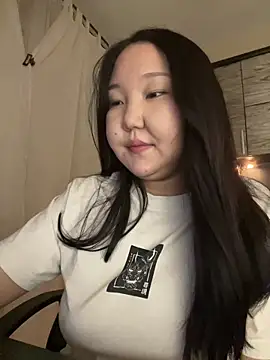 tammy gun online show from March 28, 5:25 pm
