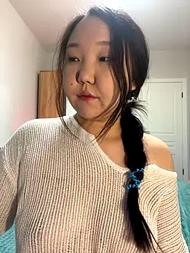 tammy gun online show from October 12, 8:10 pm