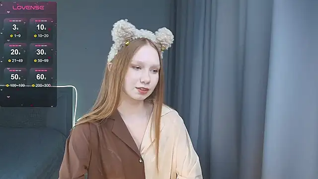 FoxyMira online show from January 7, 2:11 pm