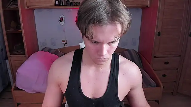 Snapshot of Dexter_Bennett chatting on October 14, 4:13 am Dexter Bennett online show from October 14, 4:13 am