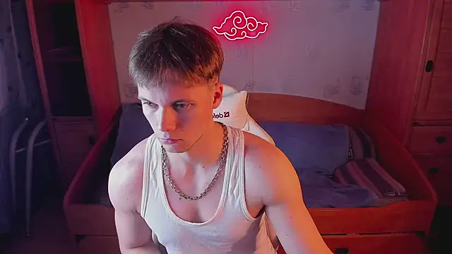 Snapshot of Dexter_Bennett chatting on June 30, 9:59 pm Dexter Bennett online show from June 30, 9:59 pm