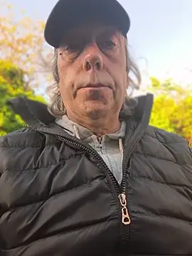 bi dare online show from April 5, 4:57 pm