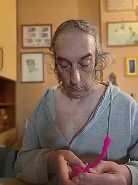 bi dare online show from April 12, 9:45 am