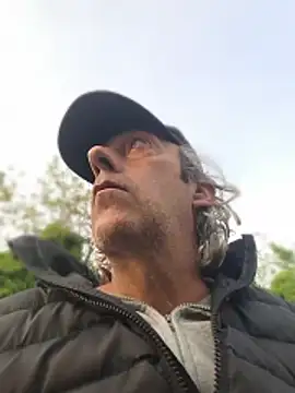 bi dare online show from April 10, 5:20 pm