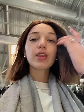 DollyTall online show from October 12, 8:26 am