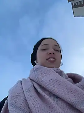 DollyTall online show from January 9, 7:26 am