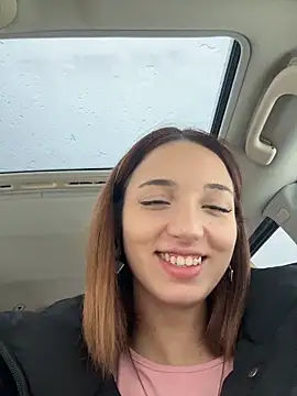 DollyTall online show from November 12, 9:35 am