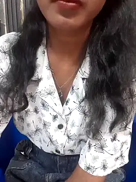 Snapshot of AnkitaDevi chatting on October 5, 3:52 am AnkitaDevi online show from October 5, 3:52 am