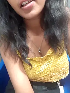 Snapshot of AnkitaDevi chatting on October 13, 3:24 pm AnkitaDevi online show from October 13, 3:24 pm