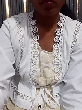 AnkitaDevi online show from November 18, 5:00 am