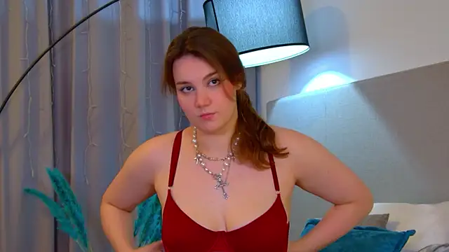 Snapshot of KarenClarks chatting on October 23, 8:18 pm KarenClarks online show from October 23, 8:18 pm