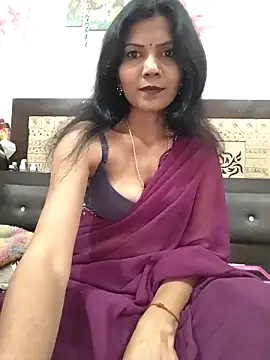 Snapshot of Yourhotsweetgirl chatting on November 17, 5:06 pm Yourhotsweetgirl online show from November 17, 5:06 pm